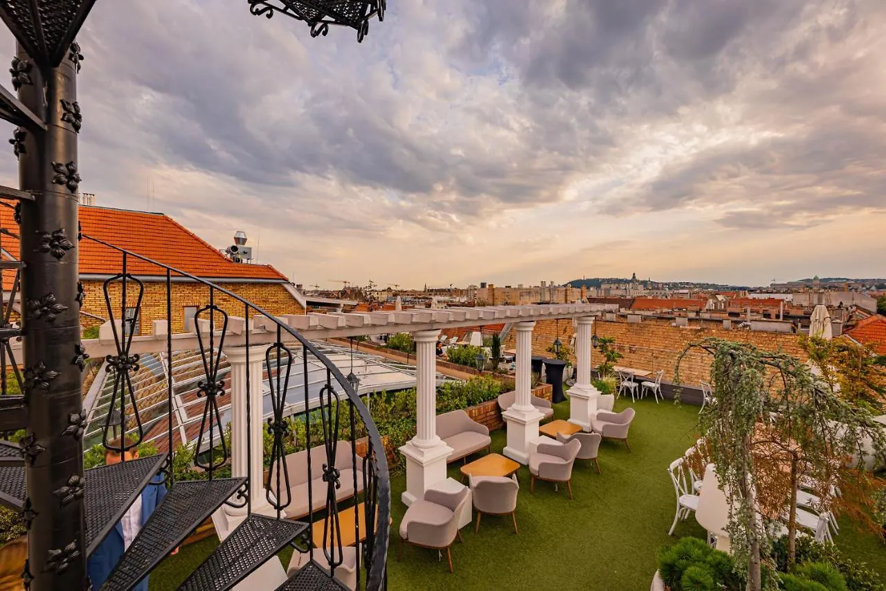 Mystery Hotel Budapeszt 5*,  Węgry
