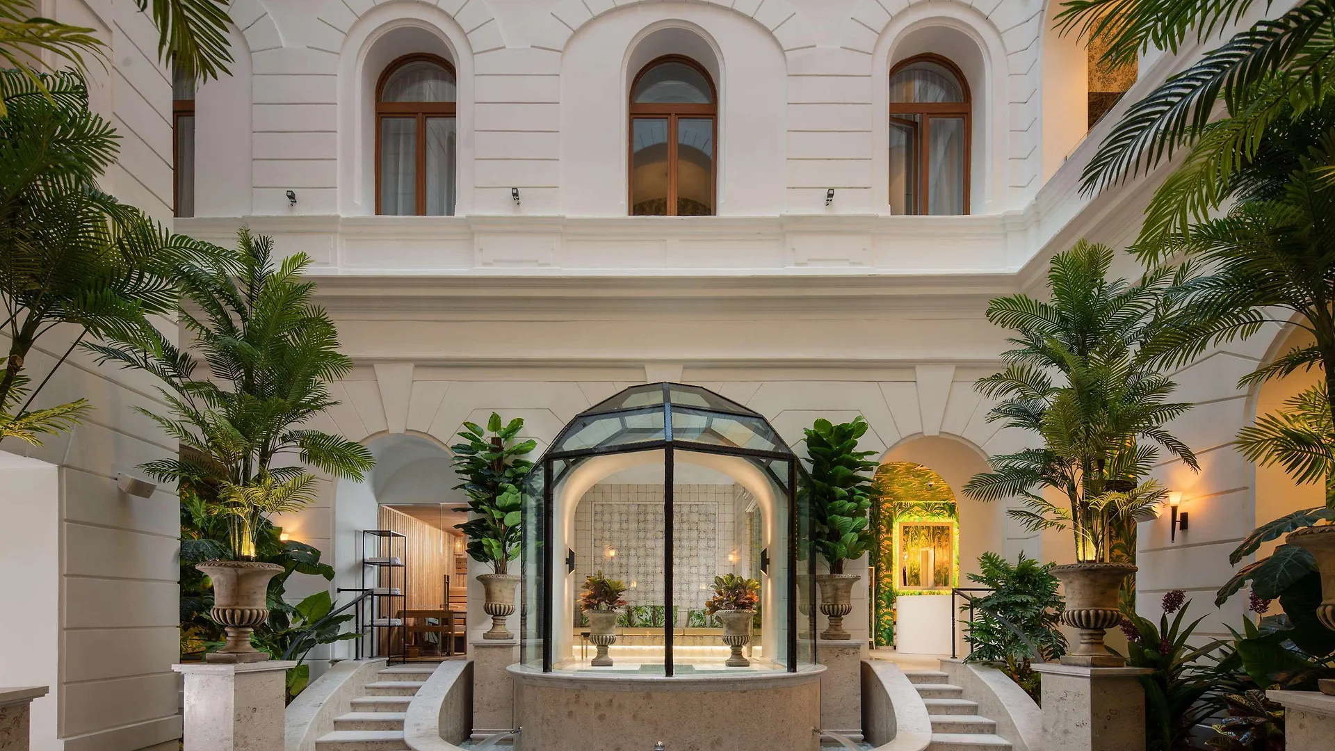 Mystery Hotel Budapeszt 5*,  Węgry