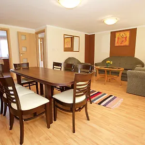 Zoli Apartmanok-bródy 51-53 Hajdúszoboszló
