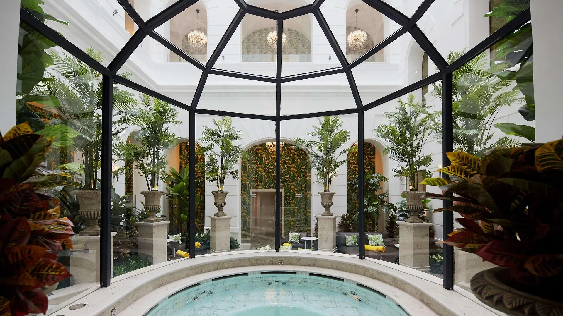 Mystery Hotel Budapest