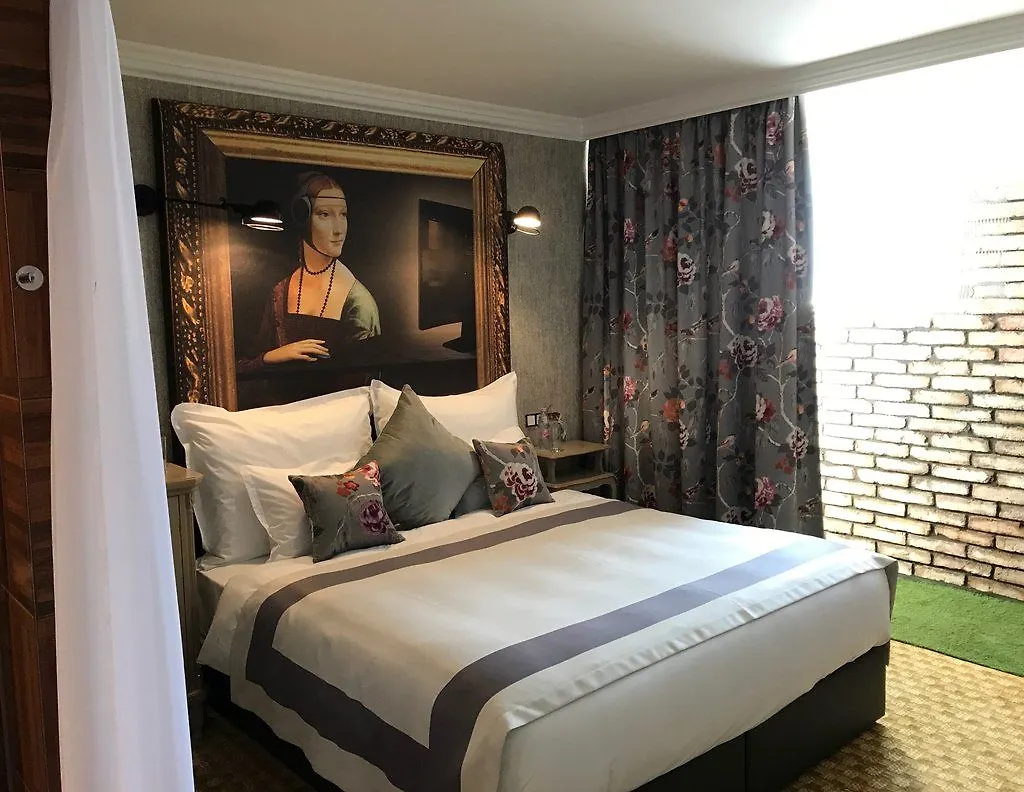 Mystery Hotel Budapest